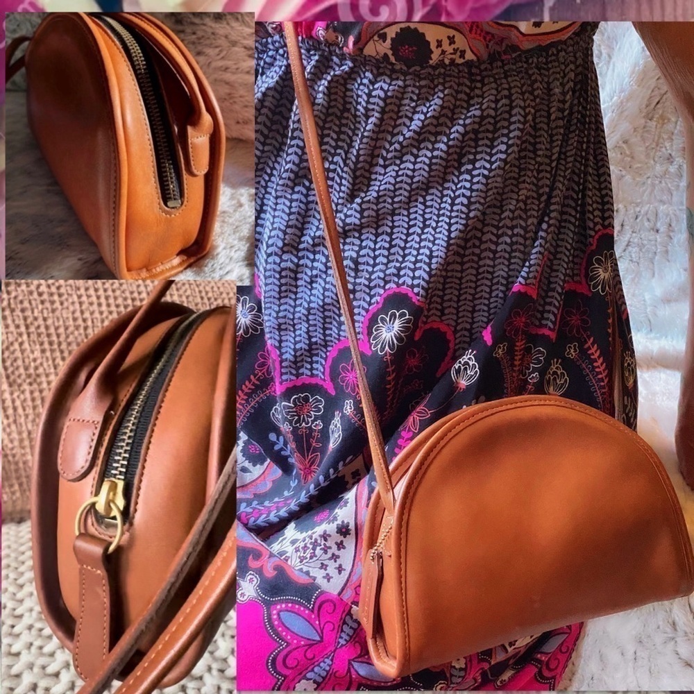 VINTAGE COACH KIMBALL HALF MOON BRITISH TAN CROSSBODY BAG
9911 - Picture 10 of 17